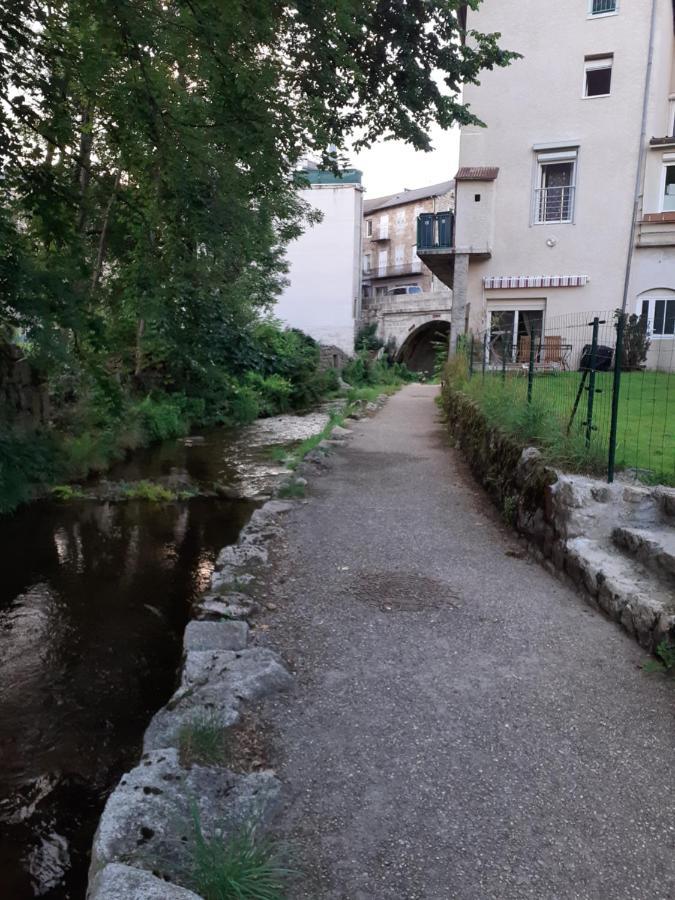 Appartement Rez De Chaussee Avec Terrasse Et Jardin 탕스 외부 사진