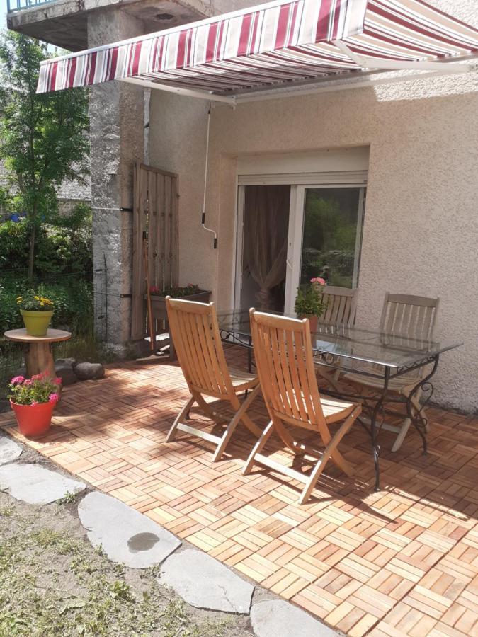 Appartement Rez De Chaussee Avec Terrasse Et Jardin 탕스 외부 사진